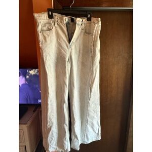 GAP Light Wash Wide Leg Jeans